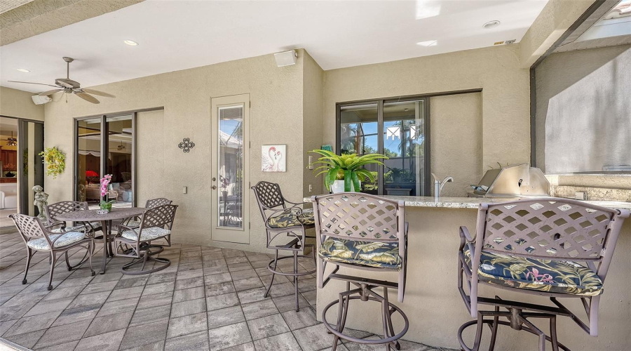 Sarasota, Florida 34238, 3 Bedroom Bedrooms, ,2 Bathroombathrooms,Residential,For Sale,Enclave,0,Mfra4696410