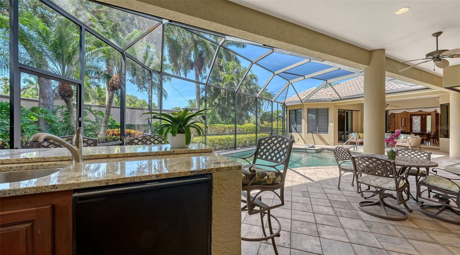 Sarasota, Florida 34238, 3 Bedroom Bedrooms, ,2 Bathroombathrooms,Residential,For Sale,Enclave,0,Mfra4696410