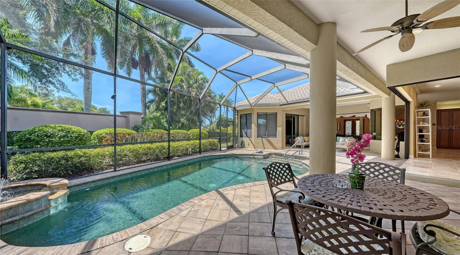 Sarasota, Florida 34238, 3 Bedroom Bedrooms, ,2 Bathroombathrooms,Residential,For Sale,Enclave,0,Mfra4696410