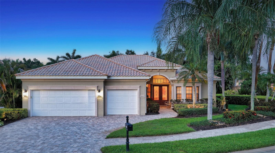 Sarasota, Florida 34238, 3 Bedroom Bedrooms, ,2 Bathroombathrooms,Residential,For Sale,Enclave,0,Mfra4696410