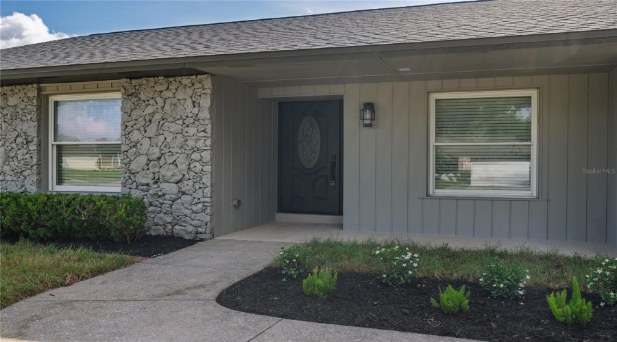 Orlando, Florida 32807, 4 Bedroom Bedrooms, ,2 Bathroombathrooms,Residential,For Sale,Jeannine,0,Mfro6433290