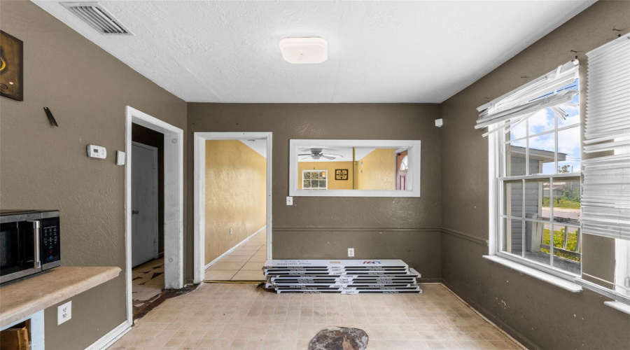 Panama City, Florida 32404, 2 Bedroom Bedrooms, ,1 Bathroombathrooms,Residential,For Sale,Cherry,0,Mfrtb8538552