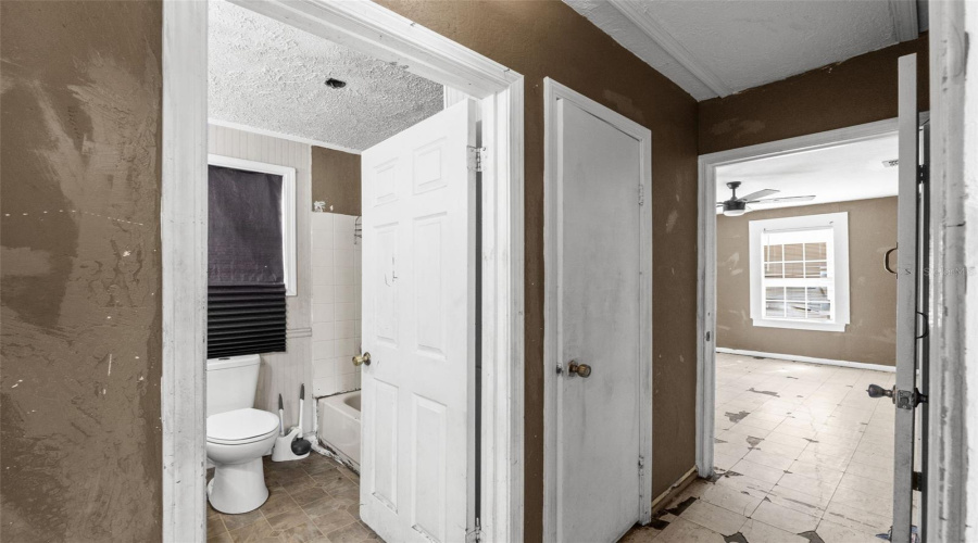 Panama City, Florida 32404, 2 Bedroom Bedrooms, ,1 Bathroombathrooms,Residential,For Sale,Cherry,0,Mfrtb8538552