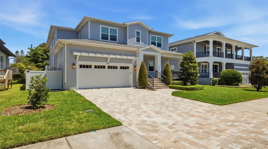 Tampa, Florida 33609, 5 Bedroom Bedrooms, ,4 Bathroombathrooms,Residential,For Sale,Shore Crest,0,Mfrtb8538357