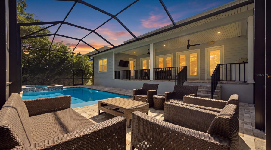 Tampa, Florida 33609, 5 Bedroom Bedrooms, ,4 Bathroombathrooms,Residential,For Sale,Shore Crest,0,Mfrtb8538357