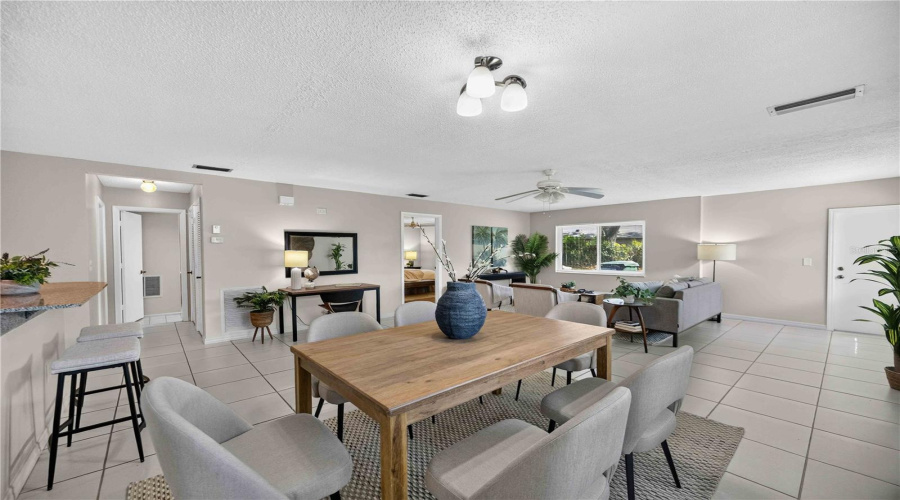 Dining Area Off The Kitchen