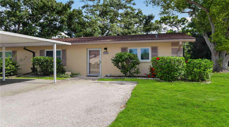 Sarasota, Florida 34233, 2 Bedroom Bedrooms, ,2 Bathroombathrooms,Residential,For Sale,Tippecanoe,0,Mfrn6145194