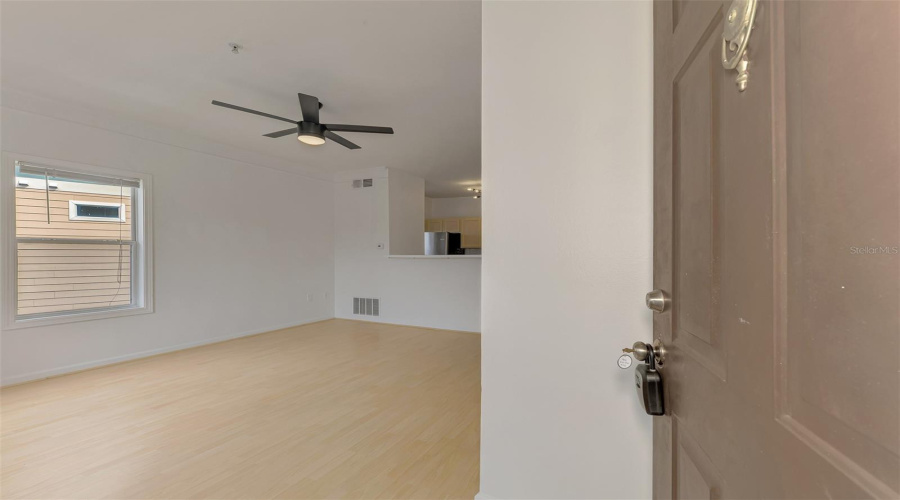 Bradenton, Florida 34210, 1 Bedroom Bedrooms, ,1 Bathroombathrooms,Residential,For Sale,51St,0,Mfra4696807