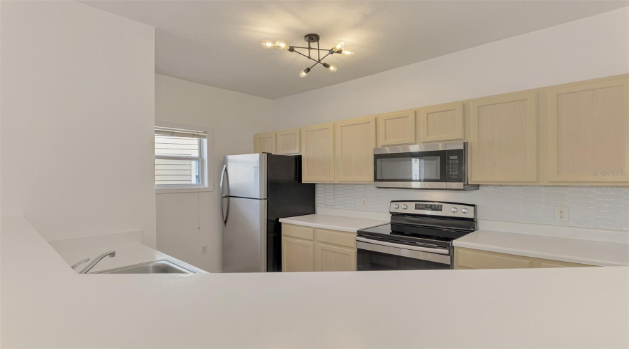 Bradenton, Florida 34210, 1 Bedroom Bedrooms, ,1 Bathroombathrooms,Residential,For Sale,51St,0,Mfra4696807