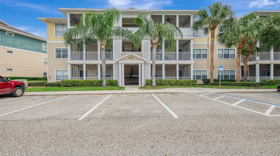 Bradenton, Florida 34210, 1 Bedroom Bedrooms, ,1 Bathroombathrooms,Residential,For Sale,51St,0,Mfra4696807