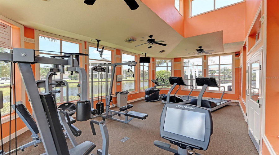 Bradenton, Florida 34210, 1 Bedroom Bedrooms, ,1 Bathroombathrooms,Residential,For Sale,51St,0,Mfra4696807