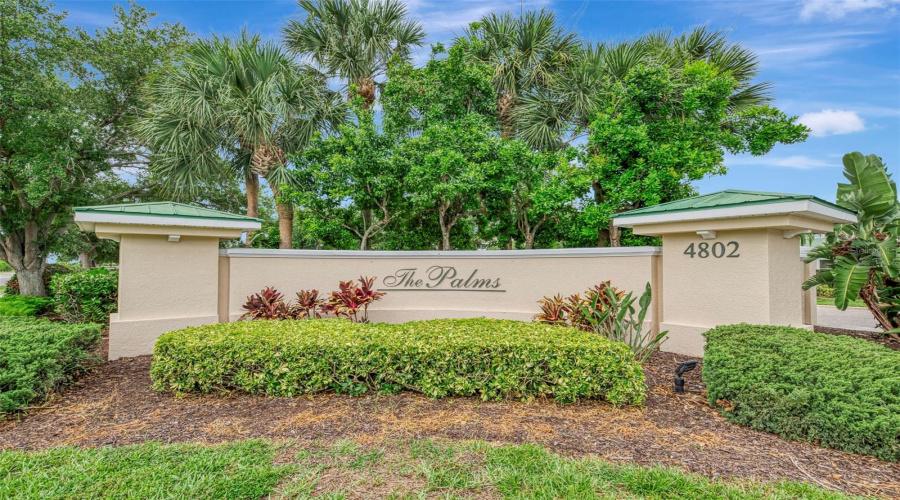 Bradenton, Florida 34210, 1 Bedroom Bedrooms, ,1 Bathroombathrooms,Residential,For Sale,51St,0,Mfra4696807