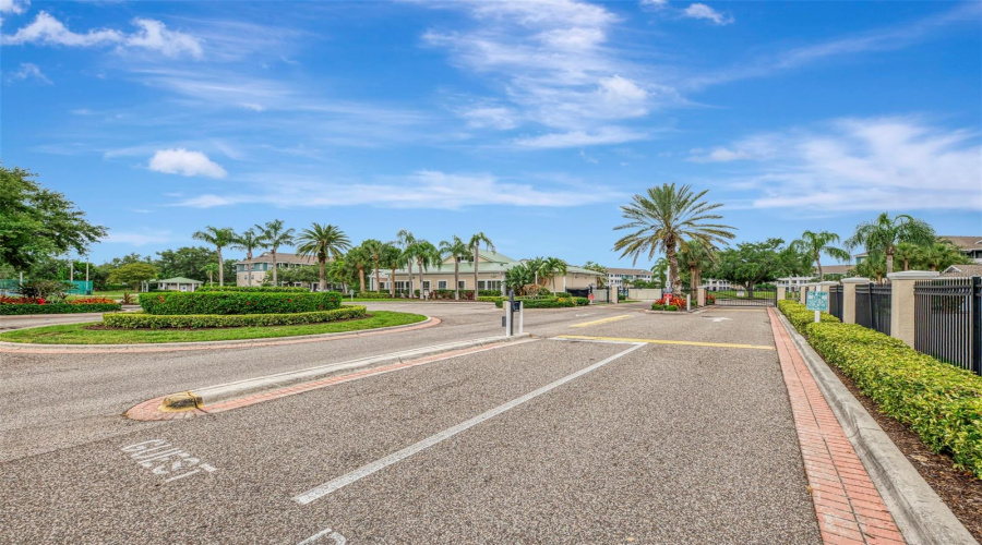 Bradenton, Florida 34210, 1 Bedroom Bedrooms, ,1 Bathroombathrooms,Residential,For Sale,51St,0,Mfra4696807