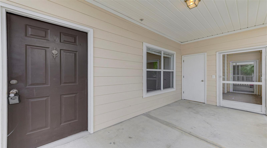 Bradenton, Florida 34210, 1 Bedroom Bedrooms, ,1 Bathroombathrooms,Residential,For Sale,51St,0,Mfra4696807