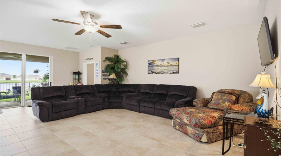 Bradenton, Florida 34212, 4 Bedroom Bedrooms, ,2 Bathroombathrooms,Residential,For Sale,Tierra Verde,0,Mfra4699800