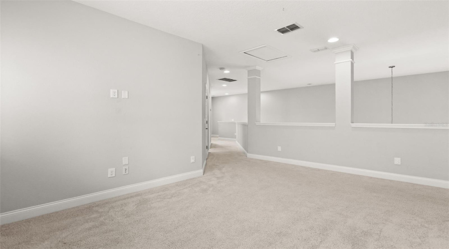 Oviedo, Florida 32765, 4 Bedroom Bedrooms, ,3 Bathroombathrooms,Residential,For Sale,Windy Pine,0,Mfro6415001