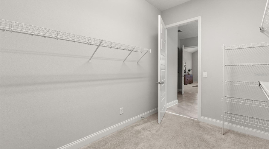 Oviedo, Florida 32765, 4 Bedroom Bedrooms, ,3 Bathroombathrooms,Residential,For Sale,Windy Pine,0,Mfro6415001