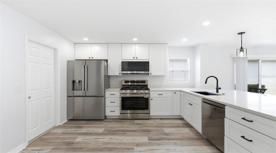 Kitchen 2