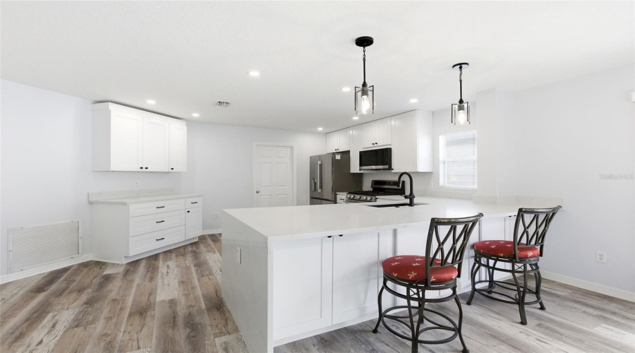 Kitchen Peninsula