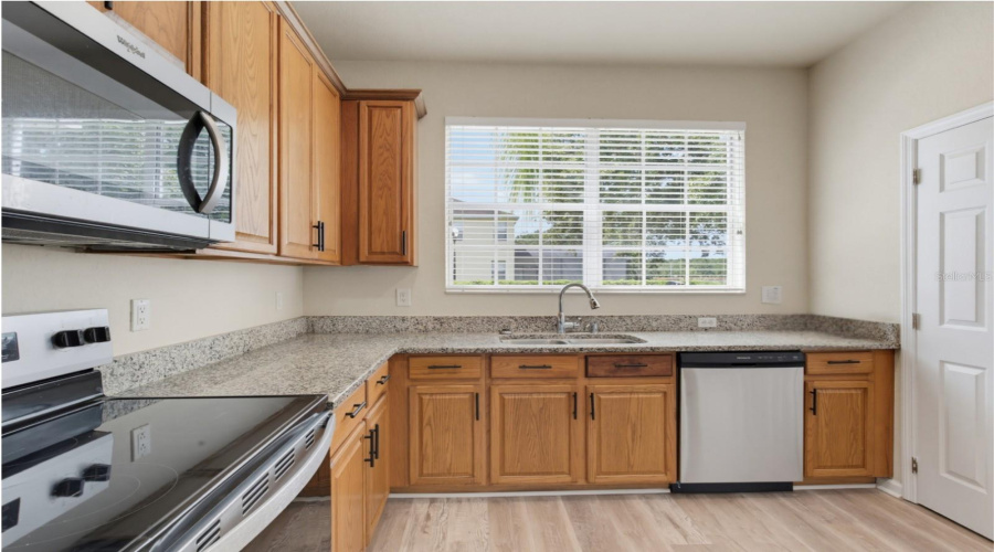 Kissimmee, Florida 34758, 3 Bedroom Bedrooms, ,3 Bathroombathrooms,Residential,For Sale,Town,0,Mfrs5154550