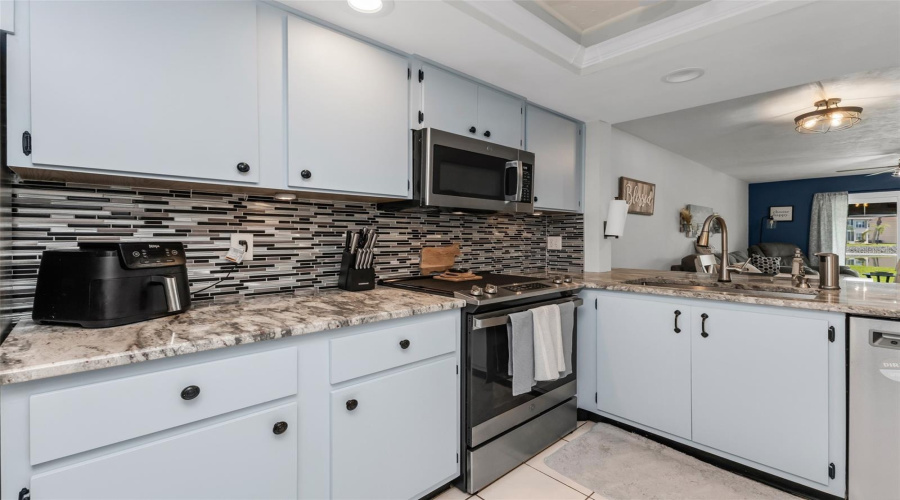 Lake Suzy, Florida 34269, 2 Bedroom Bedrooms, ,2 Bathroombathrooms,Residential,For Sale,Egret,0,Mfra4704138