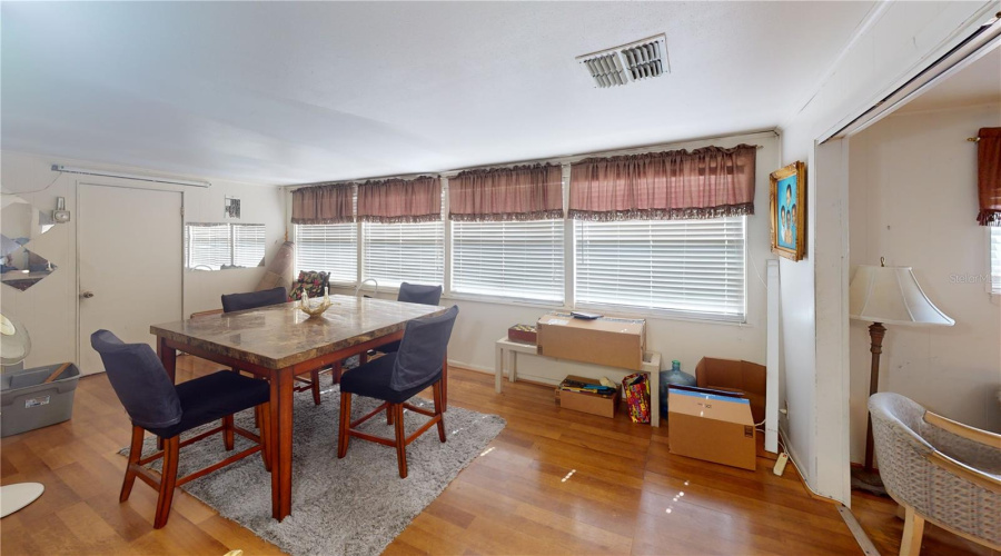Tampa, Florida 33606, 3 Bedroom Bedrooms, ,1 Bathroombathrooms,Residential,For Sale,North B,0,Mfrtb8541442