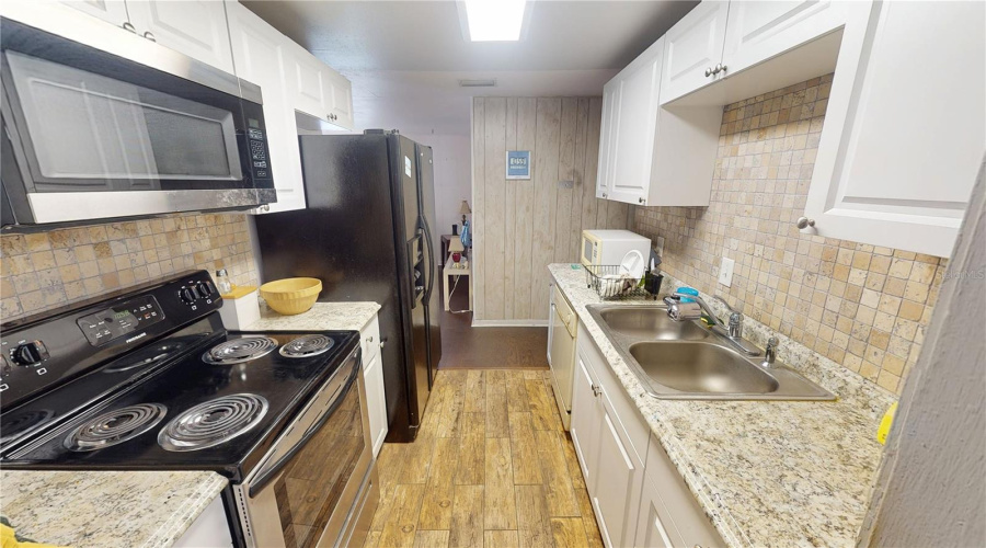 Tampa, Florida 33606, 3 Bedroom Bedrooms, ,1 Bathroombathrooms,Residential,For Sale,North B,0,Mfrtb8541442