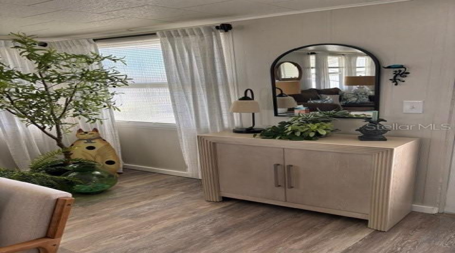 Venice, Florida 34285, 2 Bedroom Bedrooms, ,1 Bathroombathrooms,Residential,For Sale,Carefree,0,Mfrn6142934