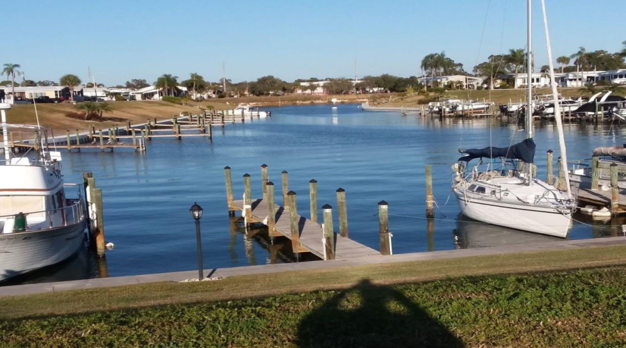 Venice, Florida 34285, 2 Bedroom Bedrooms, ,1 Bathroombathrooms,Residential,For Sale,Carefree,0,Mfrn6142934