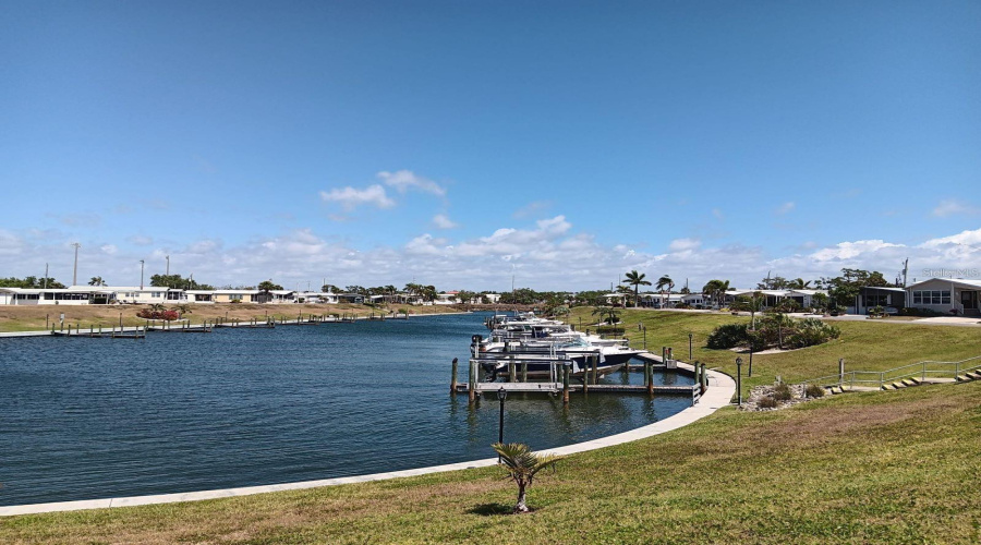 Venice, Florida 34285, 2 Bedroom Bedrooms, ,1 Bathroombathrooms,Residential,For Sale,Carefree,0,Mfrn6142934