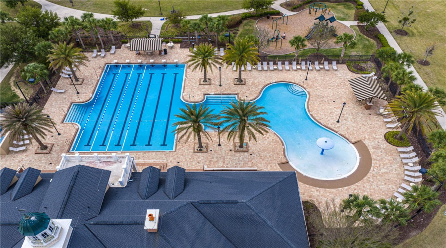 Gainesville, Florida 32608, 5 Bedroom Bedrooms, ,3 Bathroombathrooms,Residential,For Sale,115Th,0,Mfrgc539276