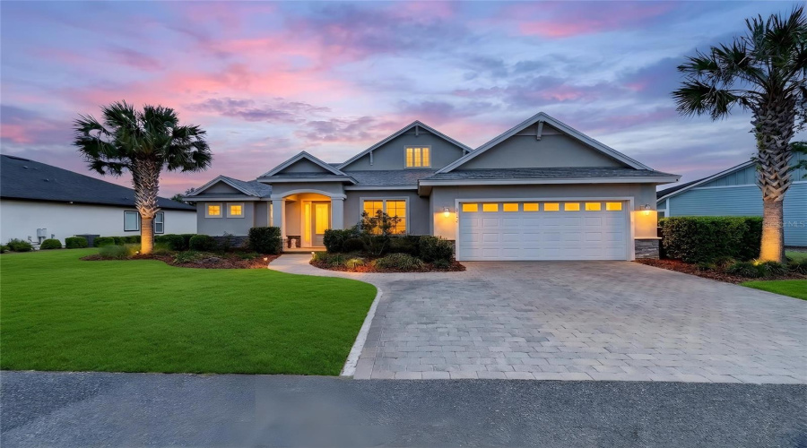 Gainesville, Florida 32608, 5 Bedroom Bedrooms, ,3 Bathroombathrooms,Residential,For Sale,115Th,0,Mfrgc539276