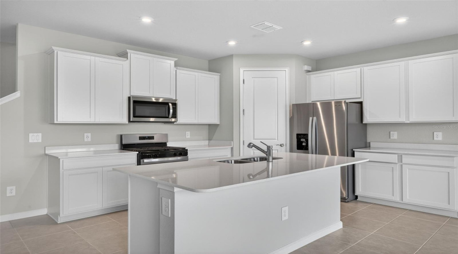 Parrish, Florida 34219, 3 Bedroom Bedrooms, ,2 Bathroombathrooms,Residential,For Sale,Sunseed,0,Mfrtb8430780