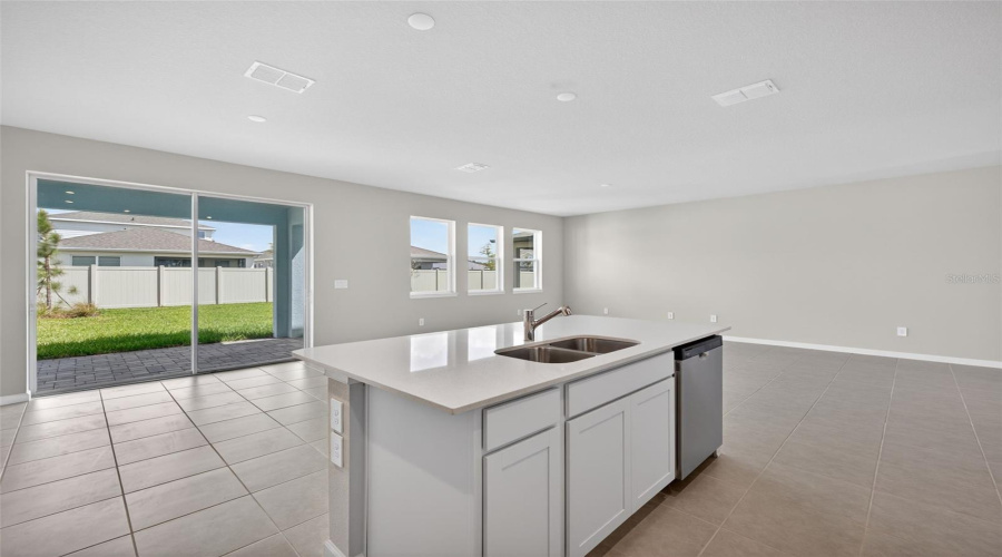 Parrish, Florida 34219, 3 Bedroom Bedrooms, ,2 Bathroombathrooms,Residential,For Sale,Sunseed,0,Mfrtb8430780