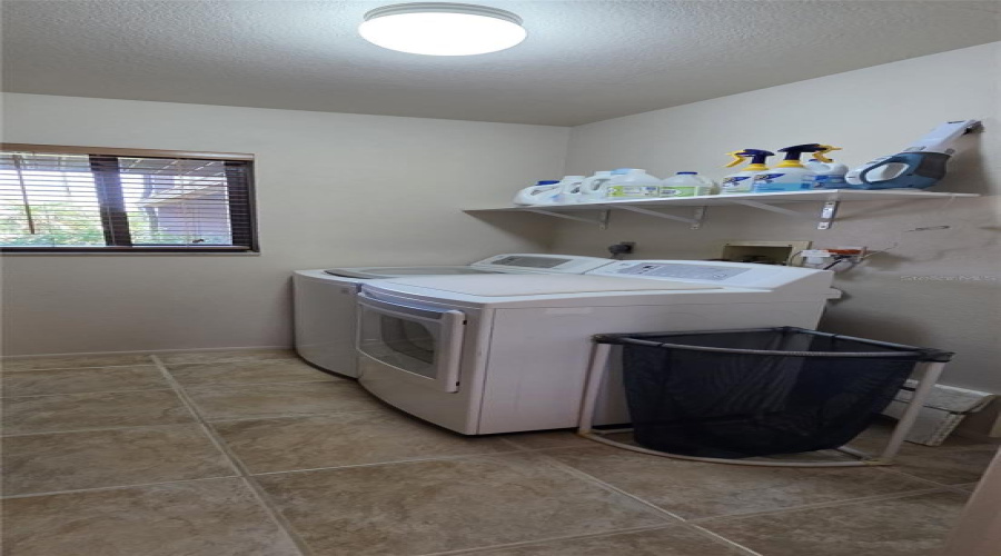 Laundry Room 8 X 7, Includes Pantry