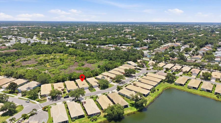 Sarasota, Florida 34233, 3 Bedroom Bedrooms, ,2 Bathroombathrooms,Residential,For Sale,Reflections,0,Mfro6418235