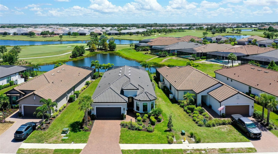 Exterior &Amp; Water &Amp; Golf Course View