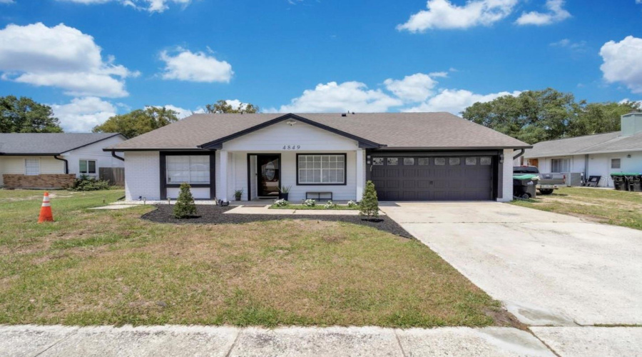 Orlando, Florida 32810, 5 Bedroom Bedrooms, ,3 Bathroombathrooms,Residential,For Sale,Eden View,0,Mfro6407529