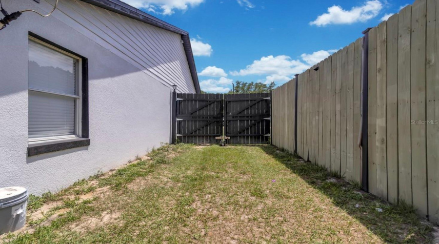Orlando, Florida 32810, 5 Bedroom Bedrooms, ,3 Bathroombathrooms,Residential,For Sale,Eden View,0,Mfro6407529