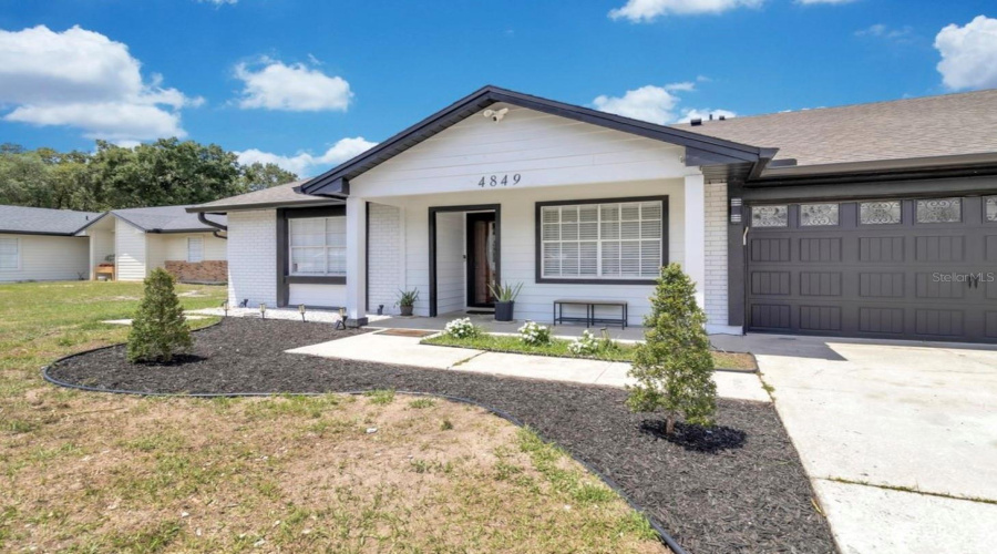 Orlando, Florida 32810, 5 Bedroom Bedrooms, ,3 Bathroombathrooms,Residential,For Sale,Eden View,0,Mfro6407529