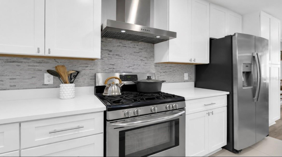 Orlando, Florida 32810, 5 Bedroom Bedrooms, ,3 Bathroombathrooms,Residential,For Sale,Eden View,0,Mfro6407529