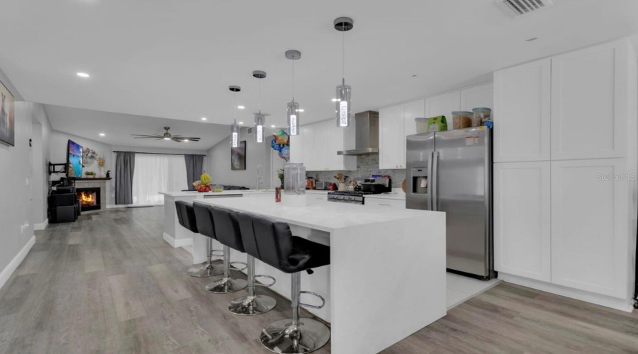Orlando, Florida 32810, 5 Bedroom Bedrooms, ,3 Bathroombathrooms,Residential,For Sale,Eden View,0,Mfro6407529