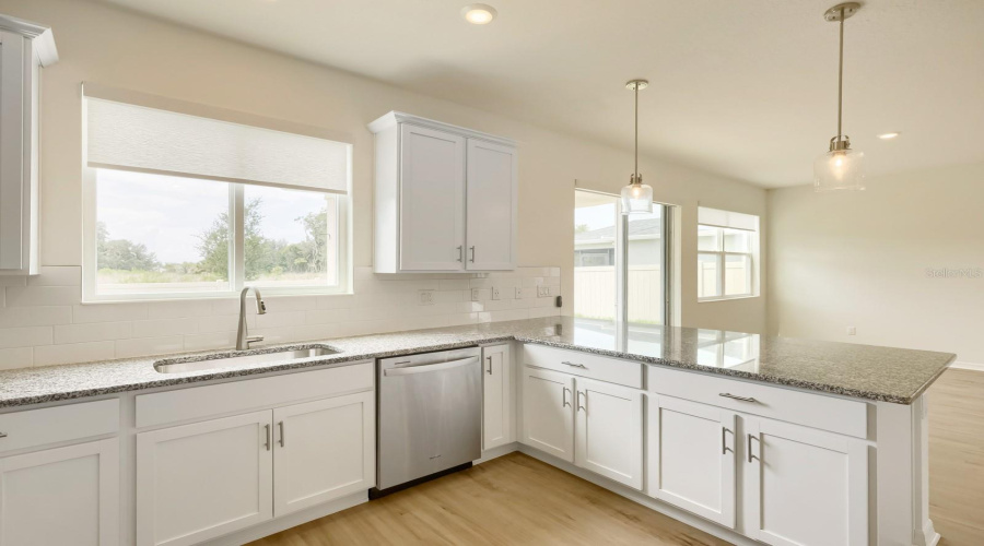 Zephyrhills, Florida 33540, 4 Bedroom Bedrooms, ,2 Bathroombathrooms,Residential,For Sale,Yukon,0,Mfrtb8535426
