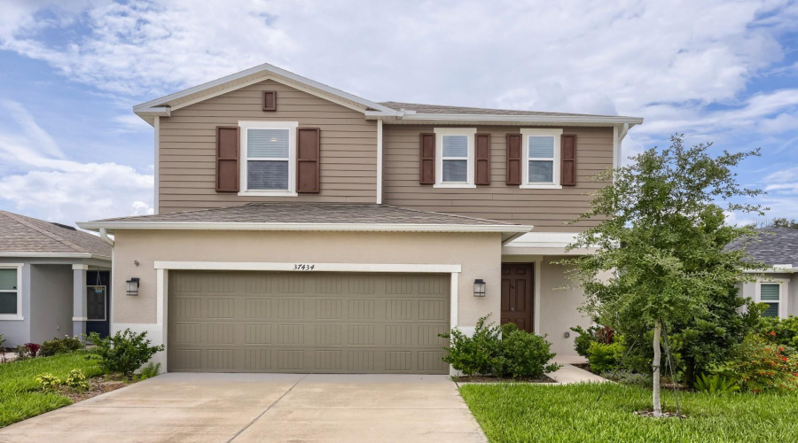 Zephyrhills, Florida 33540, 4 Bedroom Bedrooms, ,2 Bathroombathrooms,Residential,For Sale,Yukon,0,Mfrtb8535426