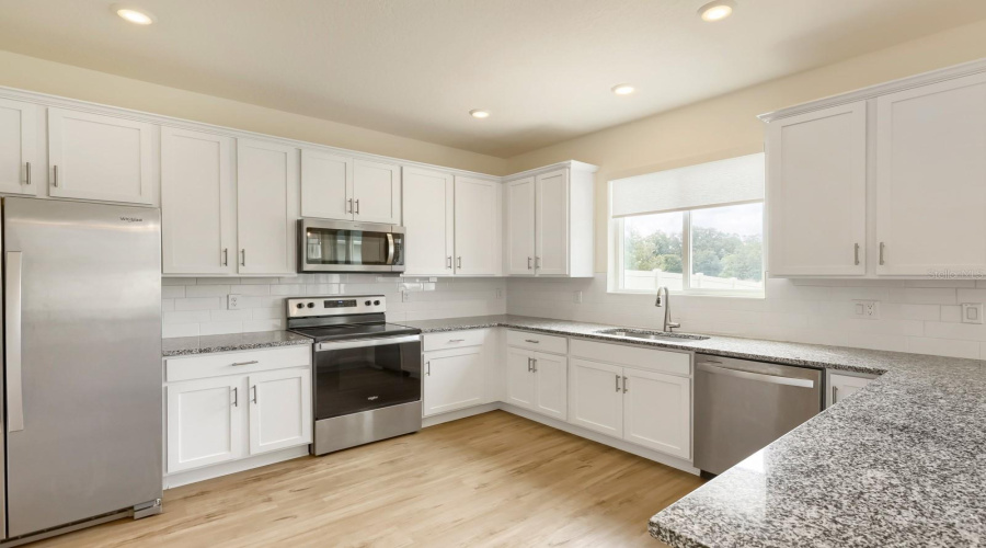 Zephyrhills, Florida 33540, 4 Bedroom Bedrooms, ,2 Bathroombathrooms,Residential,For Sale,Yukon,0,Mfrtb8535426