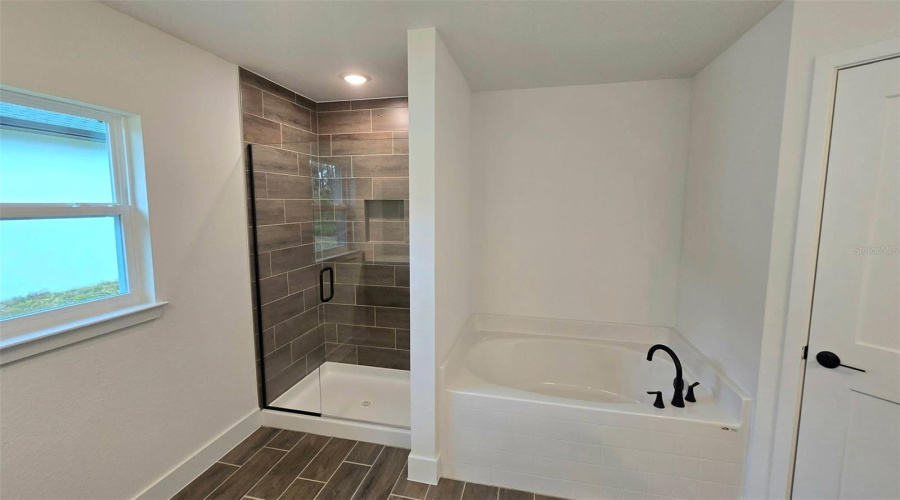 North Port, Florida 34291, 4 Bedroom Bedrooms, ,3 Bathroombathrooms,Residential,For Sale,Shaffer,0,Mfra4690152