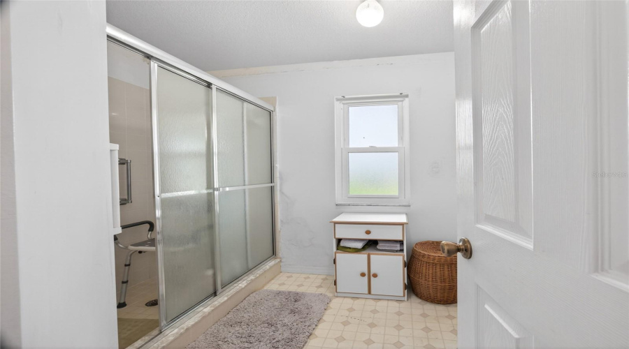Ocala, Florida 34476, 2 Bedroom Bedrooms, ,2 Bathroombathrooms,Residential,For Sale,103Rd,0,Mfrom724795