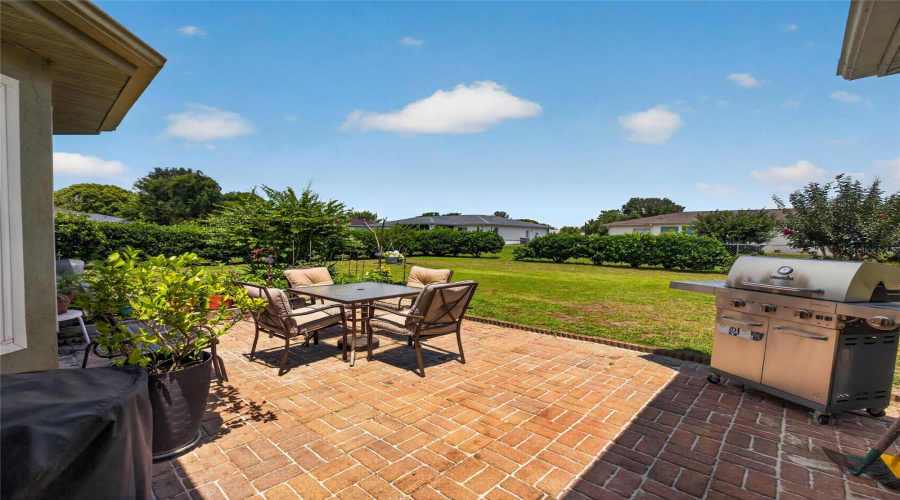 Ocala, Florida 34476, 2 Bedroom Bedrooms, ,2 Bathroombathrooms,Residential,For Sale,103Rd,0,Mfrom724795