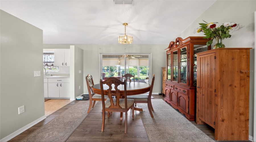 Ocala, Florida 34476, 2 Bedroom Bedrooms, ,2 Bathroombathrooms,Residential,For Sale,103Rd,0,Mfrom724795