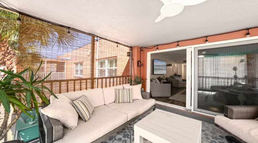 St Petersburg, Florida 33708, 1 Bedroom Bedrooms, ,1 Bathroombathrooms,Residential,For Sale,Gulf,0,Mfrtb8510510